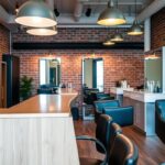 Jak urządzić maly salon fryzjerski