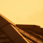 Jak wyznaczyć kąt prosty na dachu